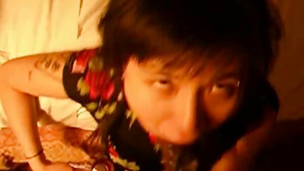BBW redhead sexpot Sophie Dee fucks អ្នកផ្សព្វផ្សាយសាសនា និង doggystyle